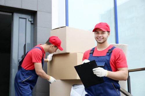 Removal van service for flats and local moves in Elephant and Castle