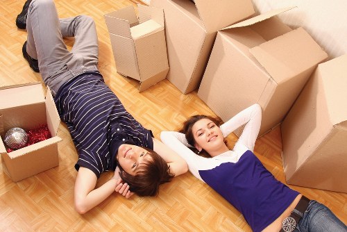 Local van service for flat and office transport in South London
