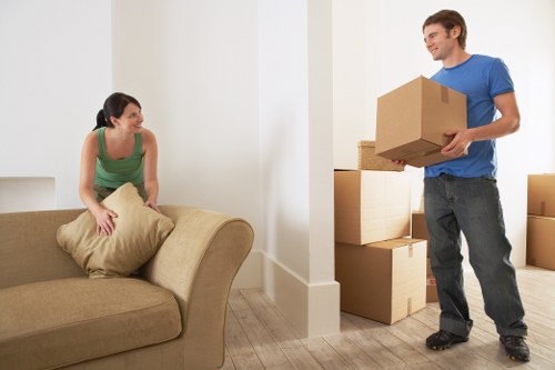 Home move logistics near Elephant and Castle with parking and lift access considerations