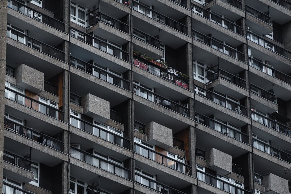 https://elephantandcastlemovers.co.uk/blog/heygate-estate-flat-removals-furniture-dismantling-service/