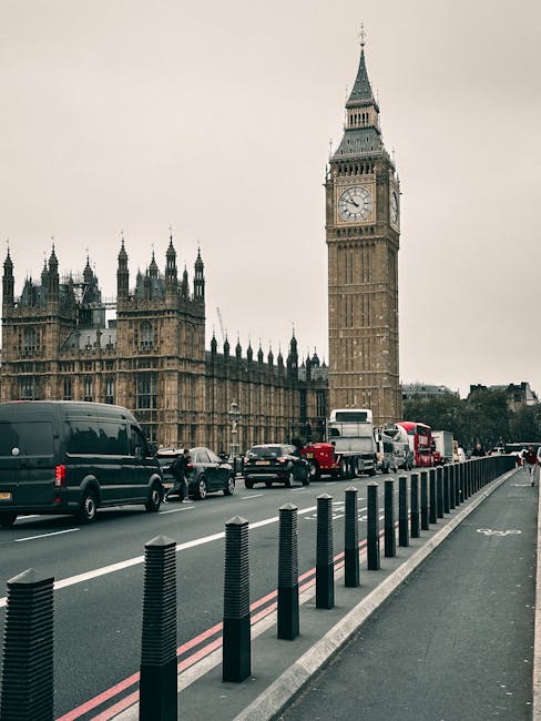 Urgent same day removals and delays in Elephant and Castle